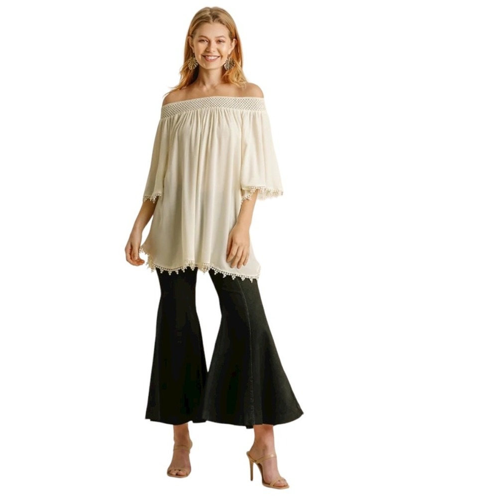 Umgee Womens Blouse Size Medium Cream Off Shoulder Lace Trim Boho NEW‎